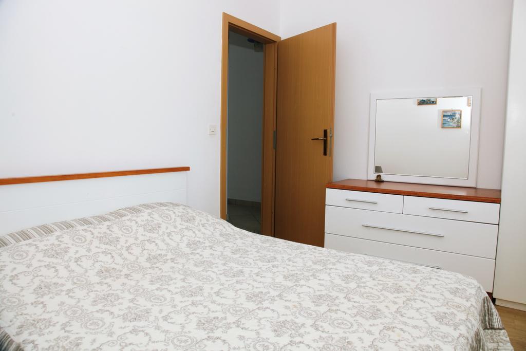 Apartments Gabrijela Prizba Rom bilde